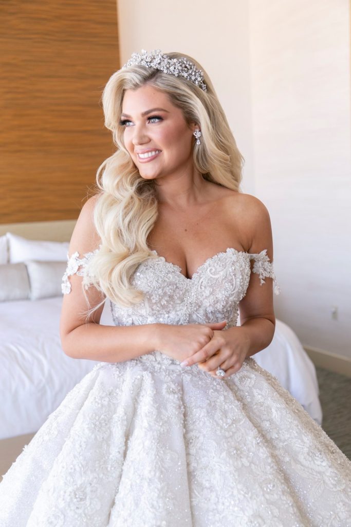 bridal crown and glamour waves 